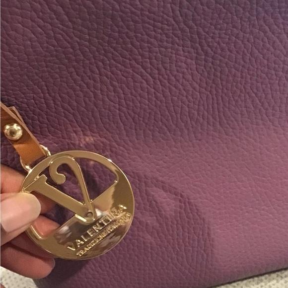 NWT, cute purple Valentina day-purse. Straight from Italy ! - Picture 2 of 2